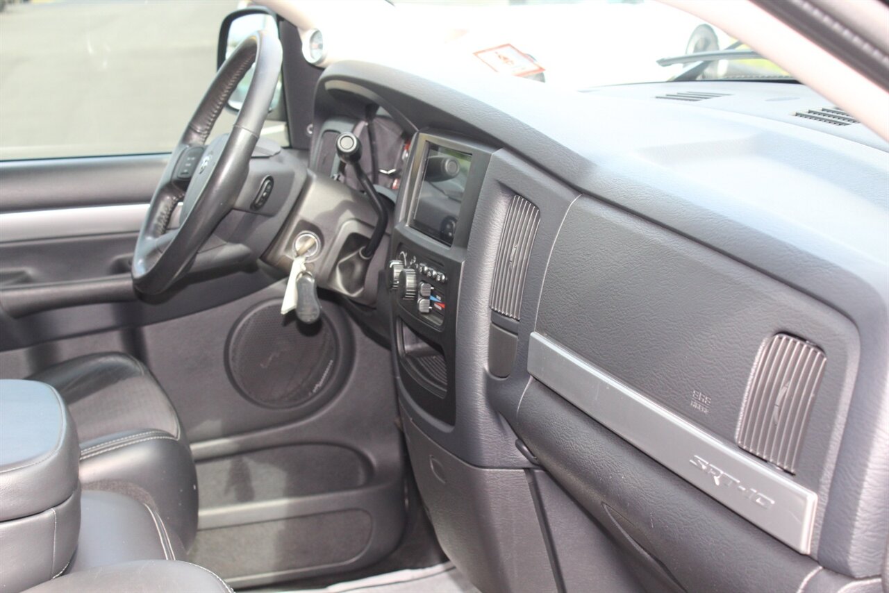 2005 Dodge Ram 1500 SRT-10 Quad Cab - Photo 21 - Red Bank, NJ 07701