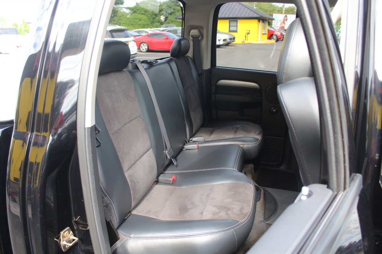 2005 Dodge Ram 1500 SRT-10 Quad Cab - Photo 19 - Red Bank, NJ 07701