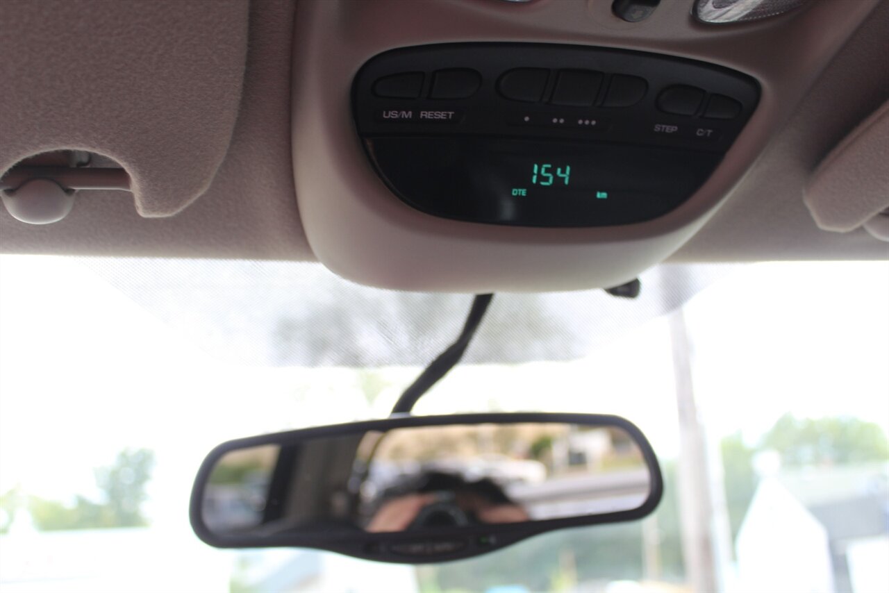 2005 Dodge Ram 1500 SRT-10 Quad Cab - Photo 10 - Red Bank, NJ 07701