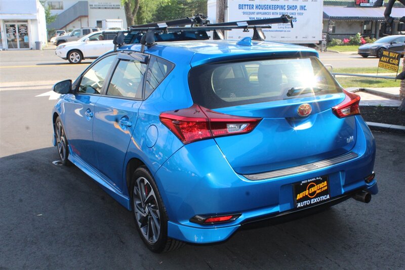 2017 Toyota Corolla iM  