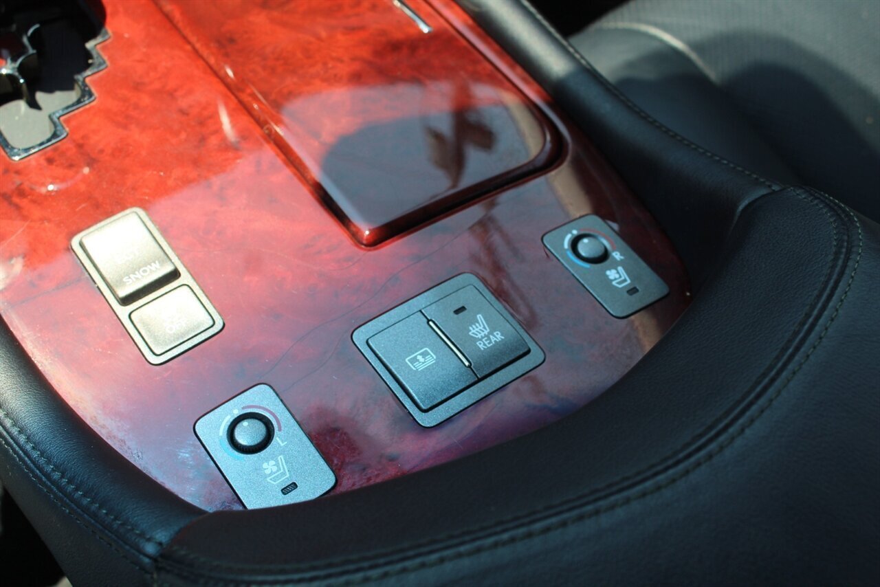 2013 BMW X5 xDrive35i - Photo 8 - Red Bank, NJ 07701
