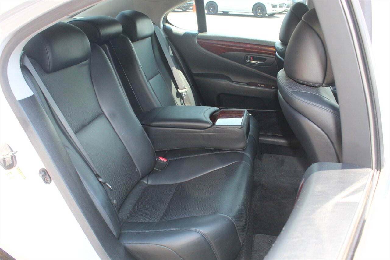 2013 BMW X5 xDrive35i - Photo 42 - Red Bank, NJ 07701
