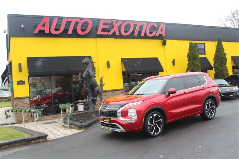 2022 Mitsubishi Outlander SEL Special Edition  