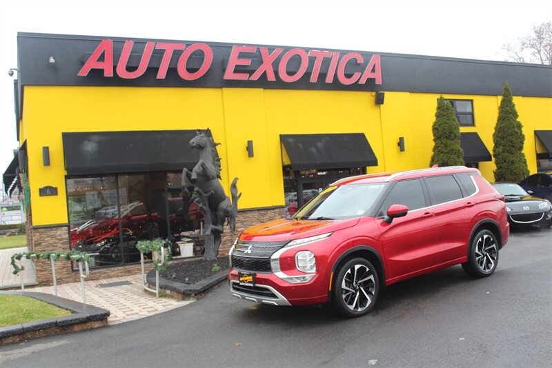 2022 Mitsubishi Outlander SEL Special Edition  