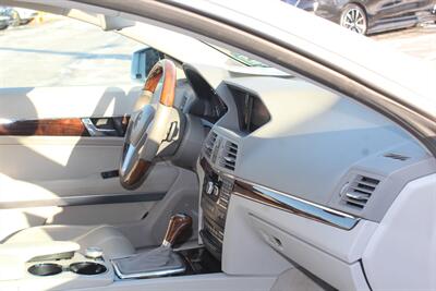 2012 Mercedes-Benz E 350   - Photo 20 - Red Bank, NJ 07701