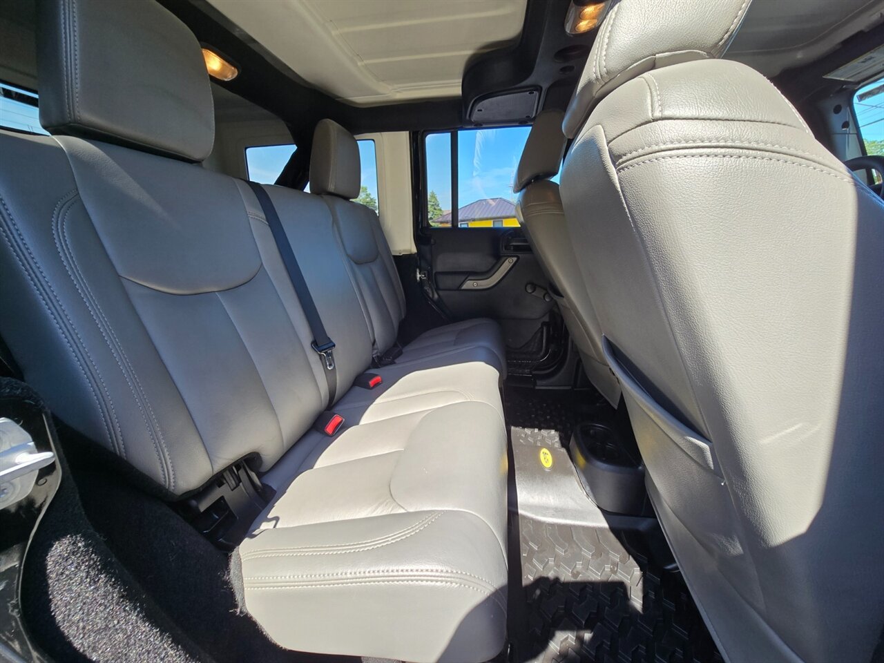 2016 Jeep Wrangler Unlimited Sport - Photo 14 - Red Bank, NJ 07701