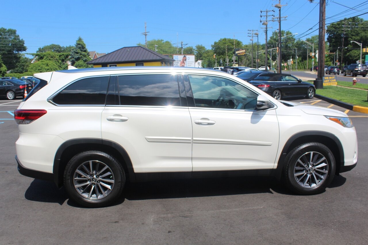 2019 Toyota Highlander XLE - Photo 25 - Red Bank, NJ 07701