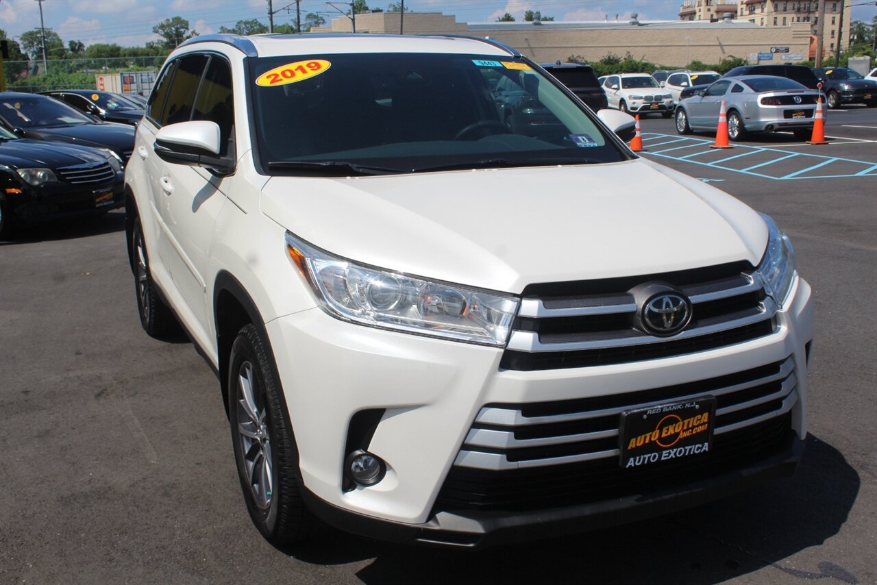 2019 Toyota Highlander XLE - Photo 4 - Red Bank, NJ 07701