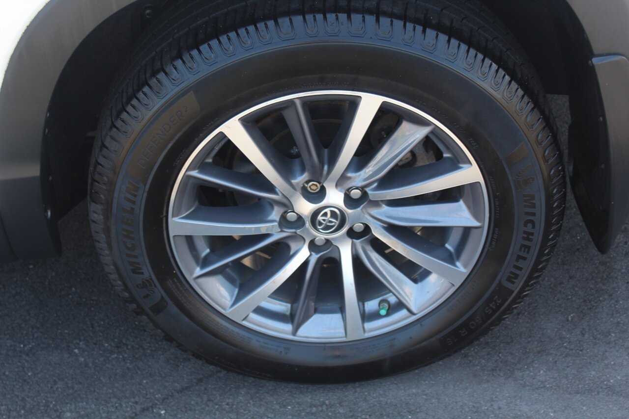 2019 Toyota Highlander XLE - Photo 29 - Red Bank, NJ 07701