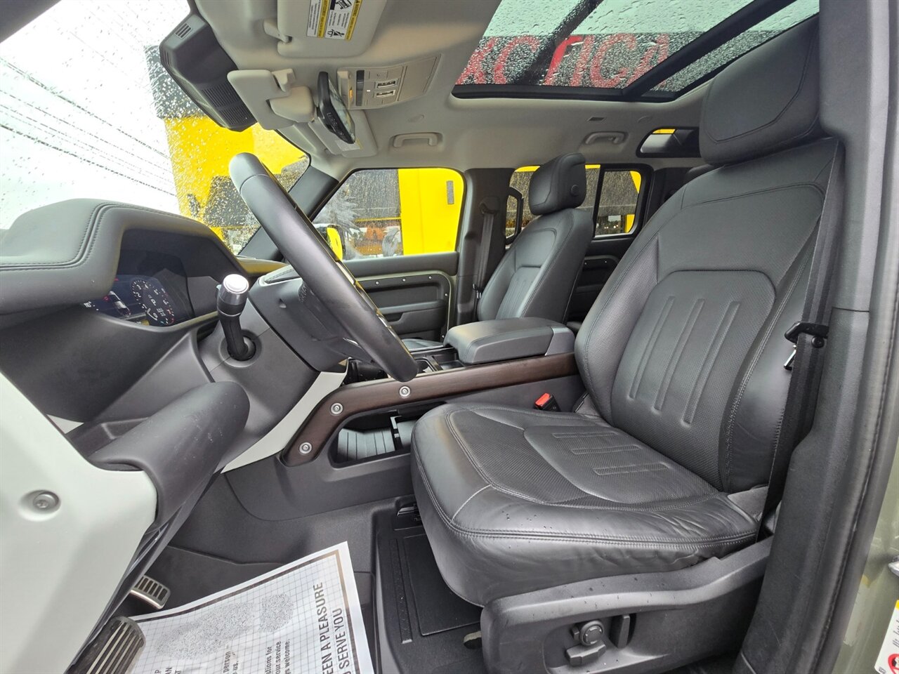 2020 Land Rover Defender 110 HSE - Photo 14 - Red Bank, NJ 07701