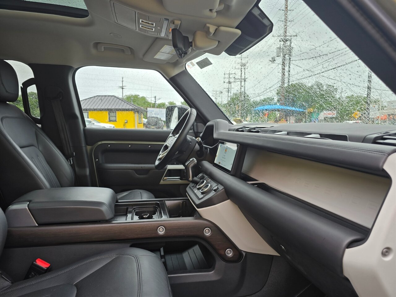 2020 Land Rover Defender 110 HSE - Photo 21 - Red Bank, NJ 07701