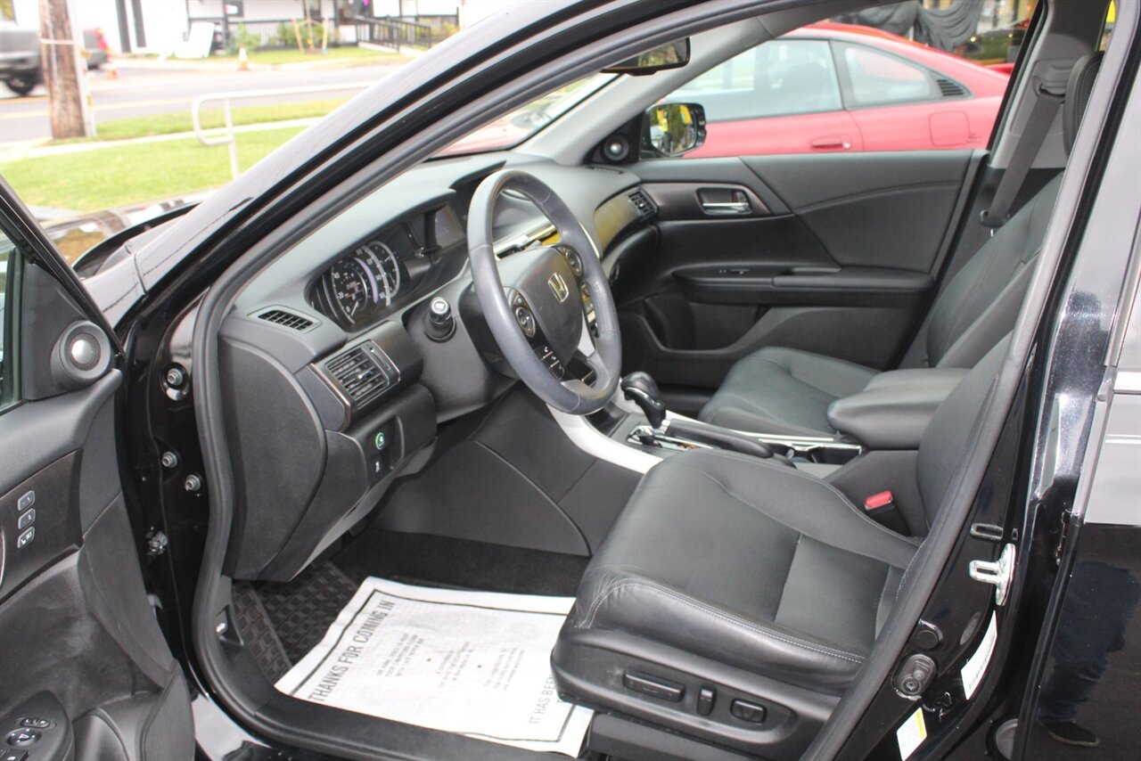 2015 Honda Accord EX-L   - Photo 10 - Red Bank, NJ 07701