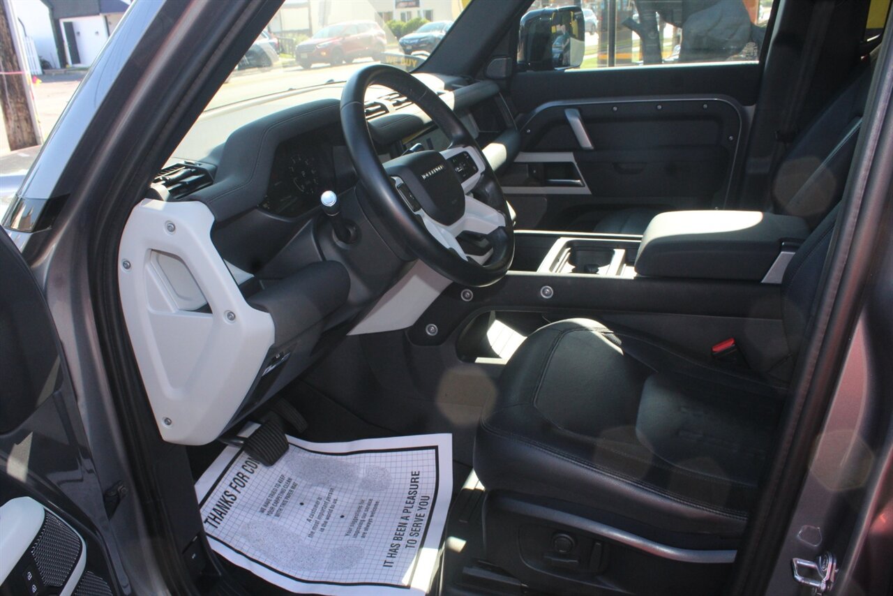 2022 Land Rover Defender 110 X-Dynamic SE - Photo 12 - Red Bank, NJ 07701