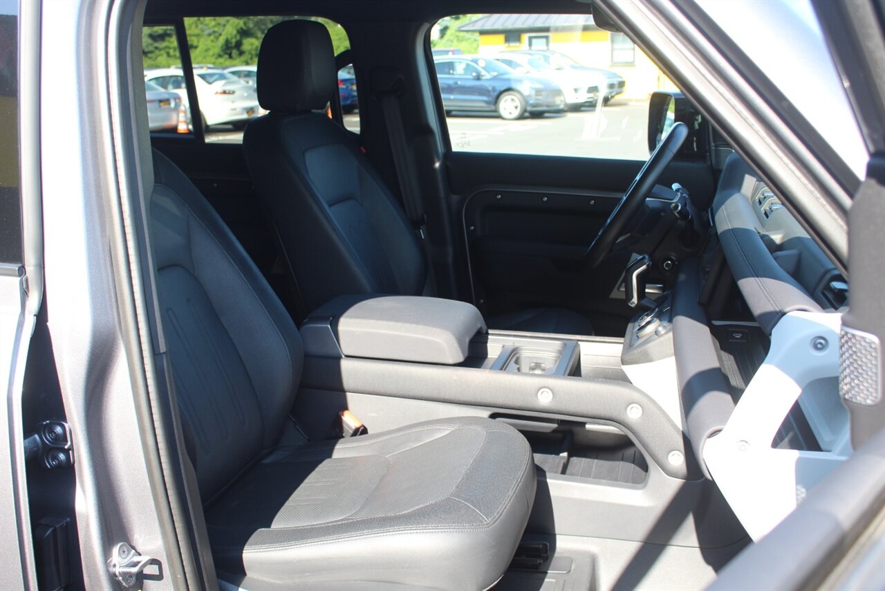 2022 Land Rover Defender 110 X-Dynamic SE - Photo 18 - Red Bank, NJ 07701