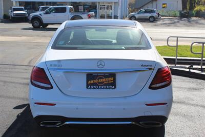 2017 Mercedes-Benz E 300 4MATIC   - Photo 25 - Red Bank, NJ 07701