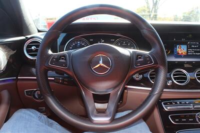 2017 Mercedes-Benz E 300 4MATIC   - Photo 6 - Red Bank, NJ 07701