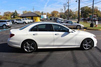 2017 Mercedes-Benz E 300 4MATIC   - Photo 26 - Red Bank, NJ 07701