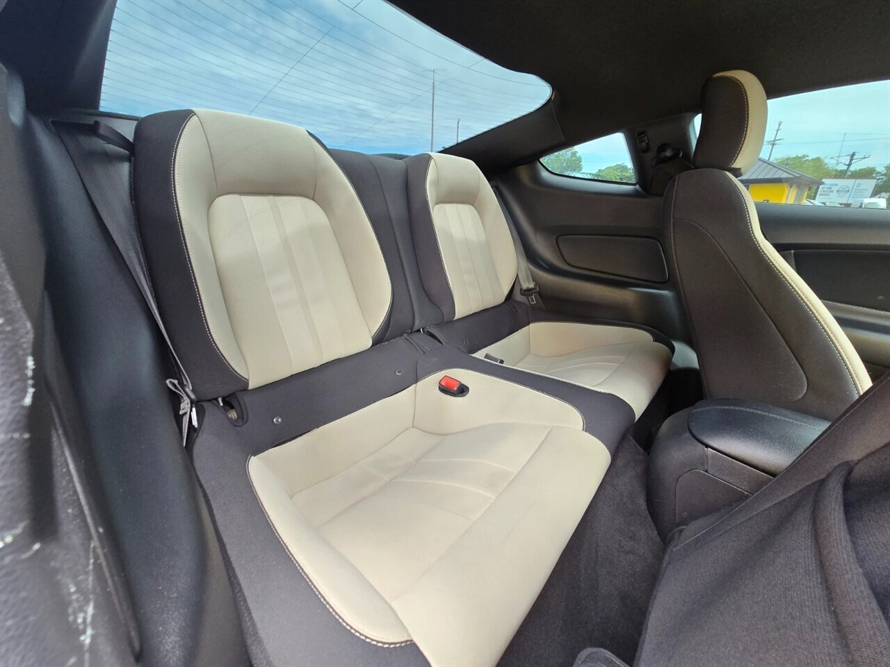 2020 Ford Mustang GT - Photo 15 - Red Bank, NJ 07701