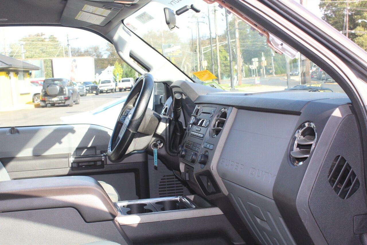 2012 Ford F-350 XLT - Photo 15 - Red Bank, NJ 07701