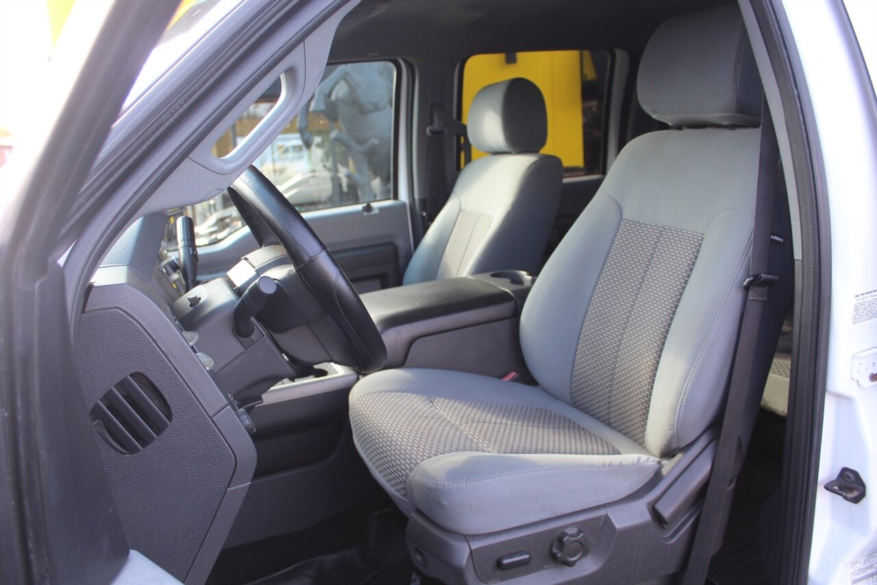 2012 Ford F-350 XLT - Photo 9 - Red Bank, NJ 07701