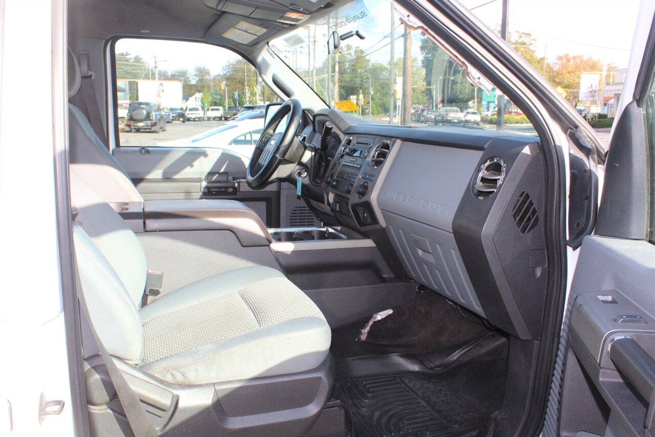 2012 Ford F-350 XLT - Photo 10 - Red Bank, NJ 07701