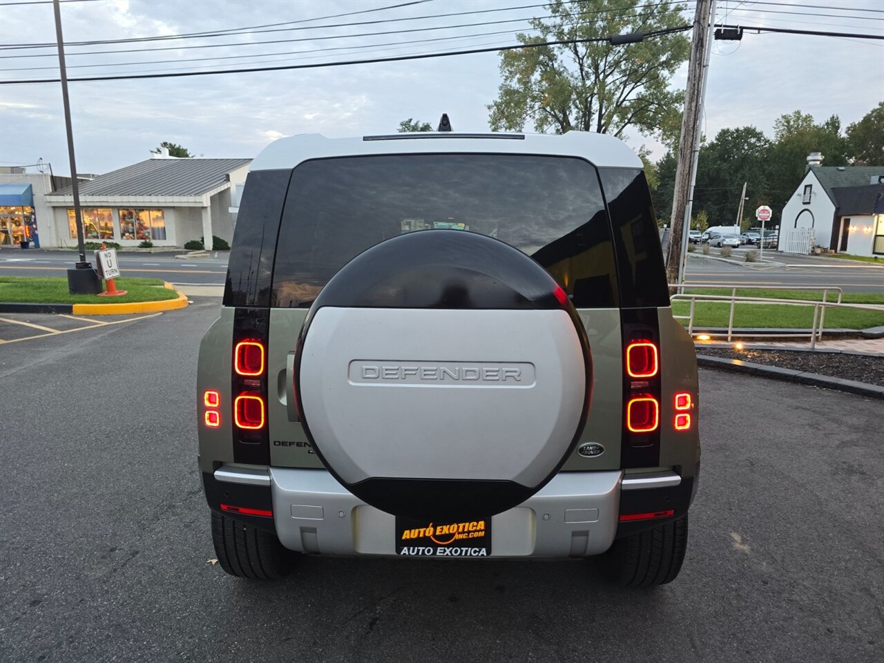 2020 Land Rover Defender 110 HSE - Photo 24 - Red Bank, NJ 07701