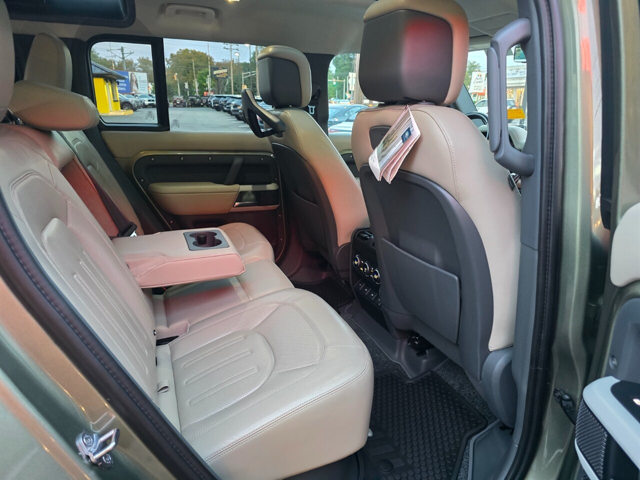 2020 Land Rover Defender 110 HSE - Photo 16 - Red Bank, NJ 07701