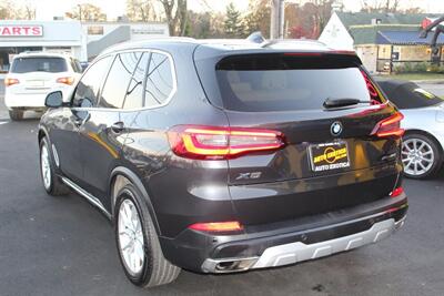 2021 BMW X5 xDrive40i   - Photo 2 - Red Bank, NJ 07701