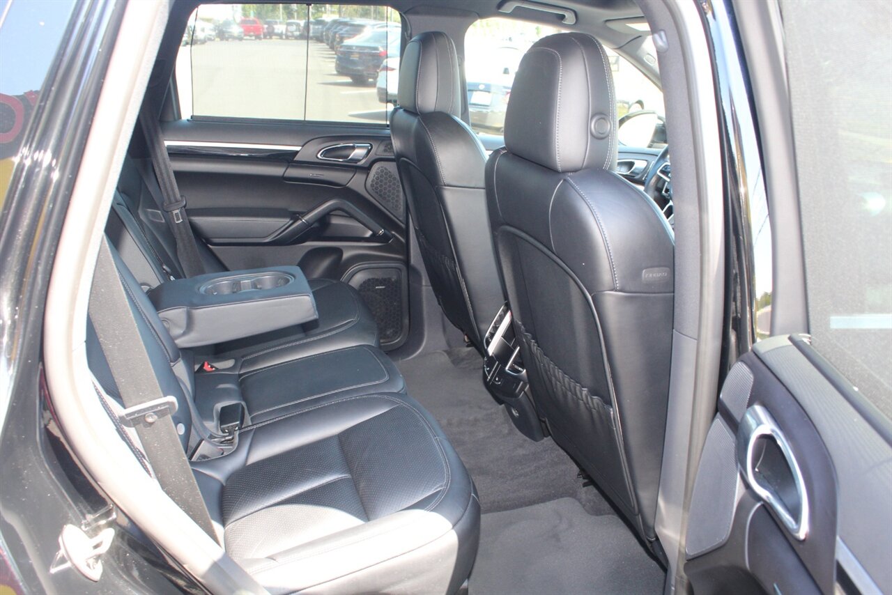 2018 Porsche Cayenne S - Photo 17 - Red Bank, NJ 07701
