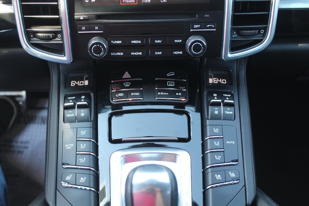 2018 Porsche Cayenne S - Photo 8 - Red Bank, NJ 07701