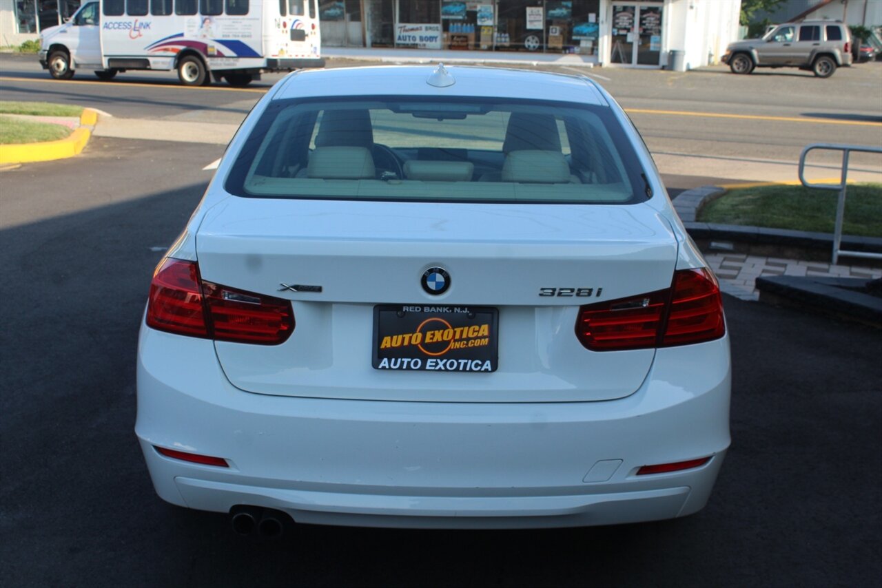 2013 BMW 328i xDrive - Photo 22 - Red Bank, NJ 07701