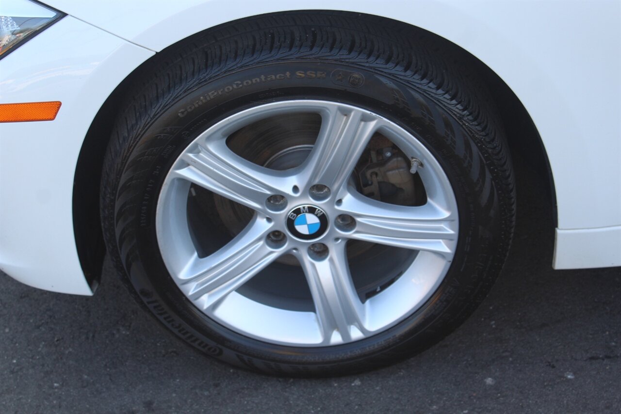 2013 BMW 328i xDrive - Photo 26 - Red Bank, NJ 07701