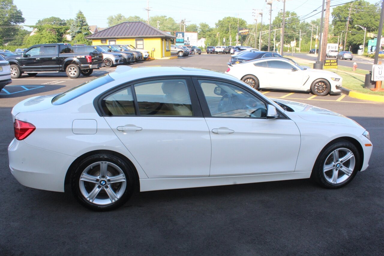 2013 BMW 328i xDrive - Photo 23 - Red Bank, NJ 07701