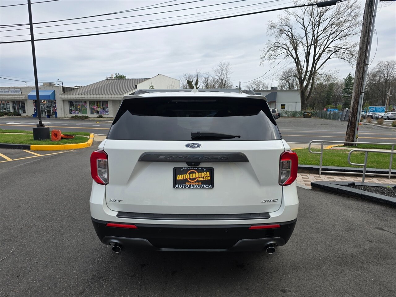 2023 Ford Explorer XLT - Photo 24 - Red Bank, NJ 07701