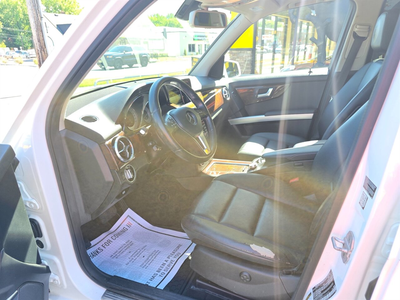 2015 Mercedes-Benz GLK 350 4MATIC - Photo 11 - Red Bank, NJ 07701