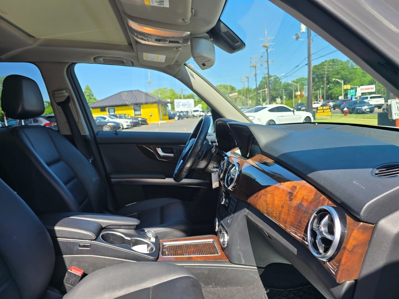 2015 Mercedes-Benz GLK 350 4MATIC - Photo 18 - Red Bank, NJ 07701