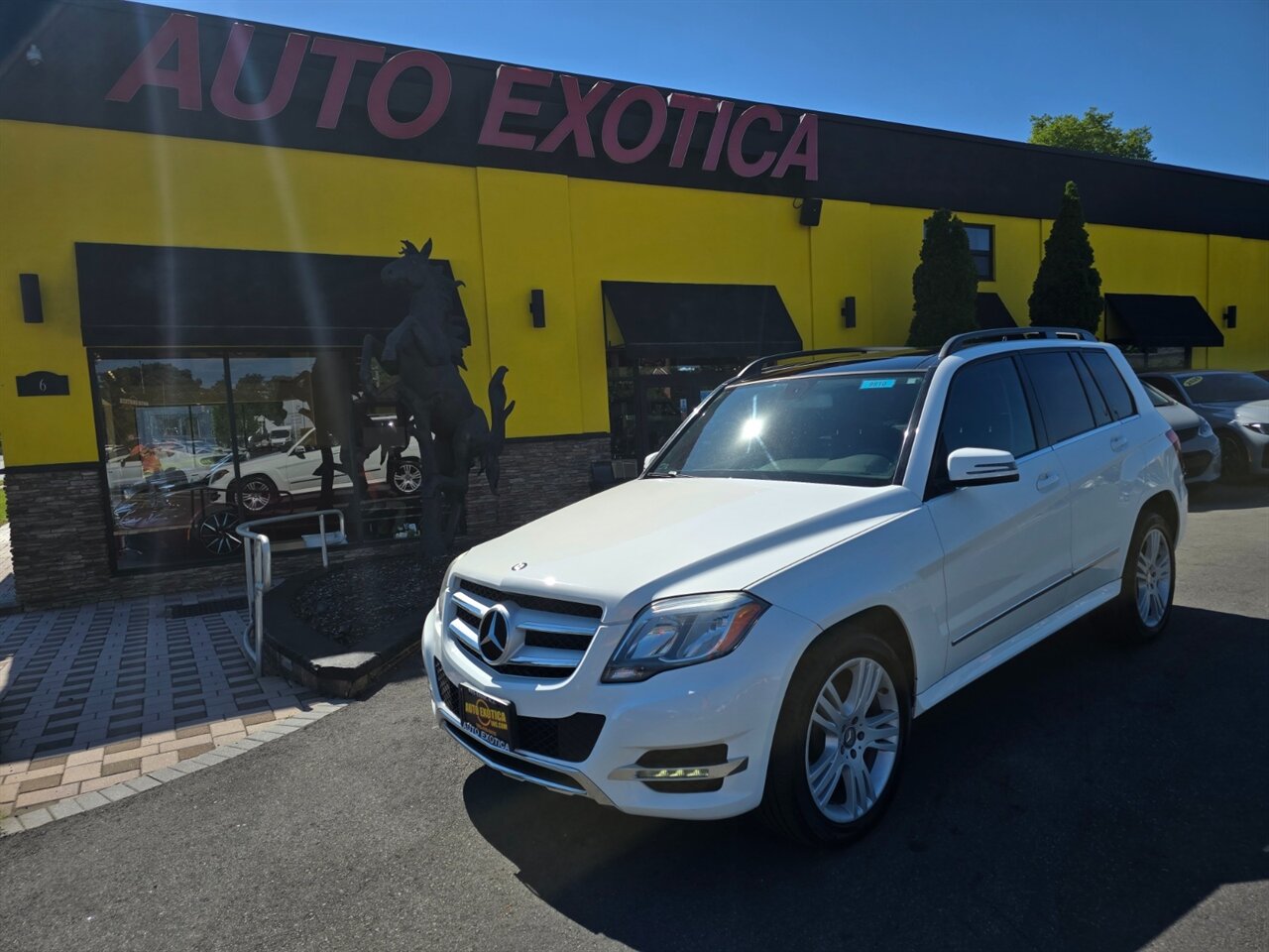 2015 Mercedes-Benz GLK 350 4MATIC   - Photo 1 - Red Bank, NJ 07701