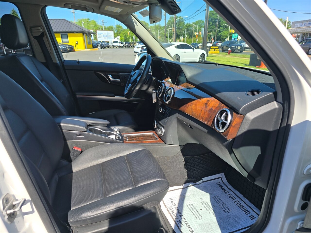 2015 Mercedes-Benz GLK 350 4MATIC - Photo 13 - Red Bank, NJ 07701