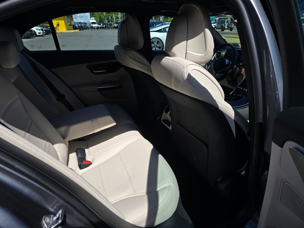 2023 Mercedes-Benz C 300 4MATIC - Photo 14 - Red Bank, NJ 07701