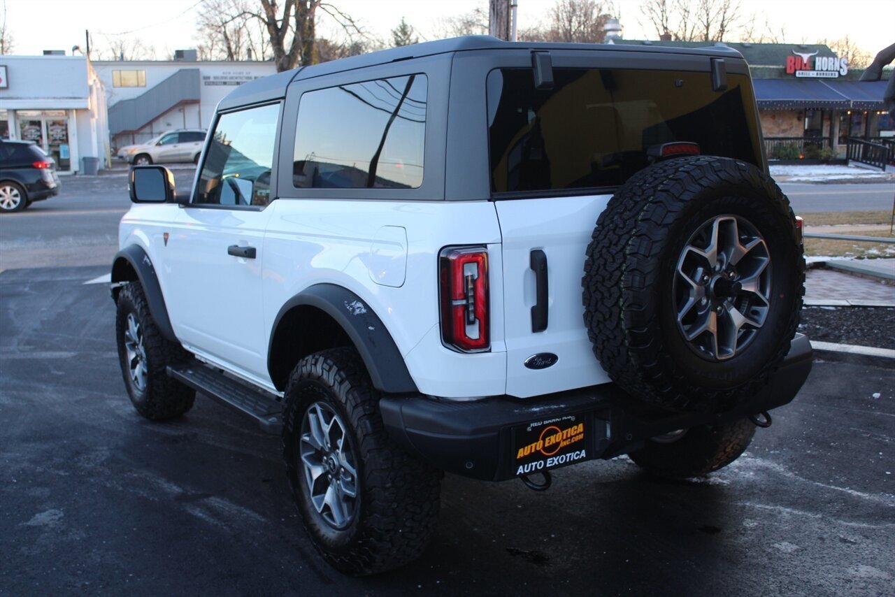 2024 Ford Bronco Badlands - Photo 2 - Red Bank, NJ 07701