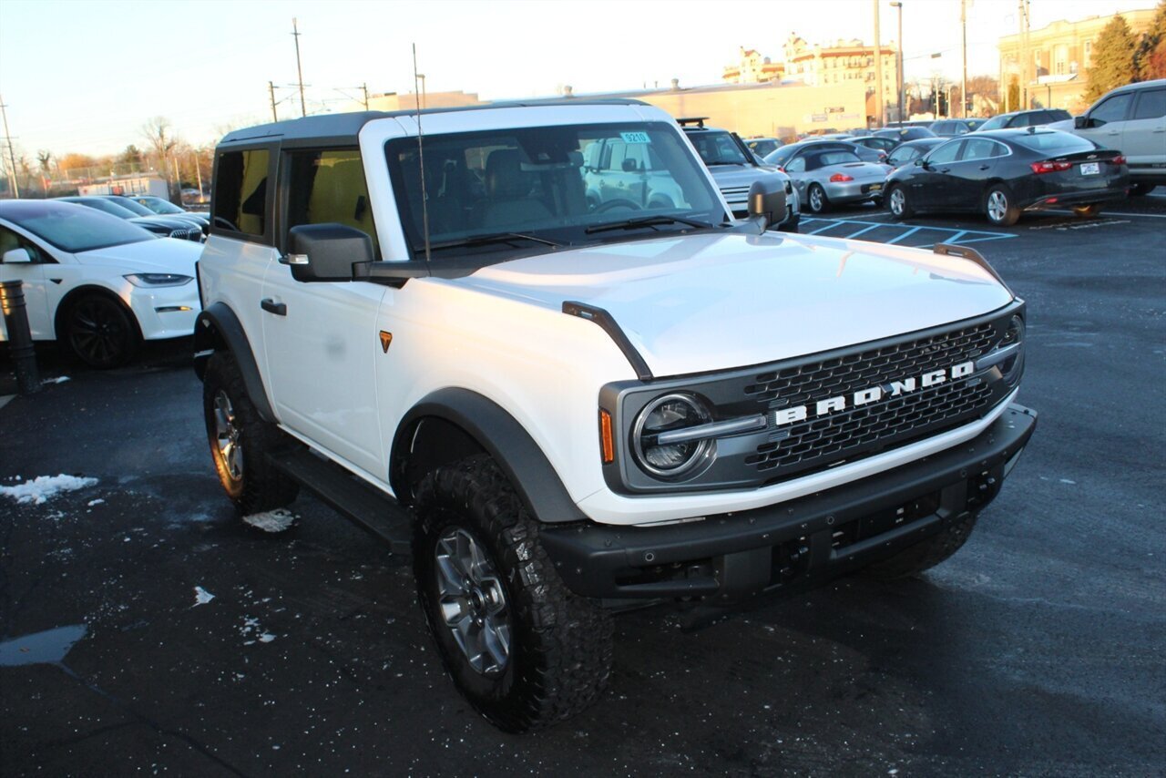 2024 Ford Bronco Badlands - Photo 4 - Red Bank, NJ 07701