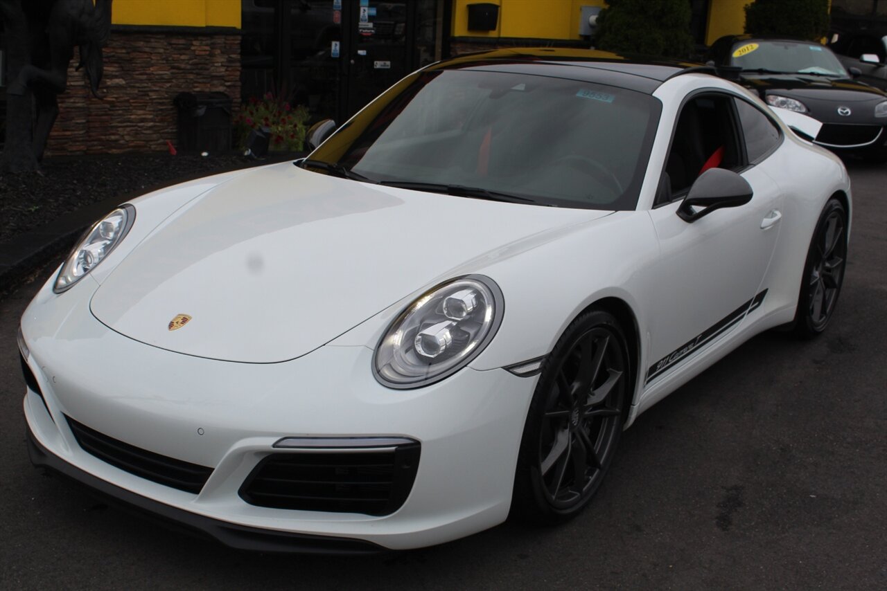 2019 Porsche 911 Carrera T - Photo 5 - Red Bank, NJ 07701
