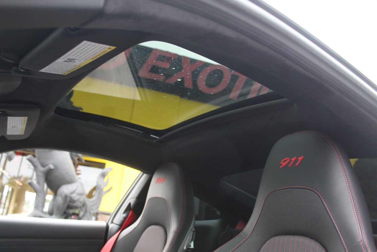 2019 Porsche 911 Carrera T - Photo 28 - Red Bank, NJ 07701