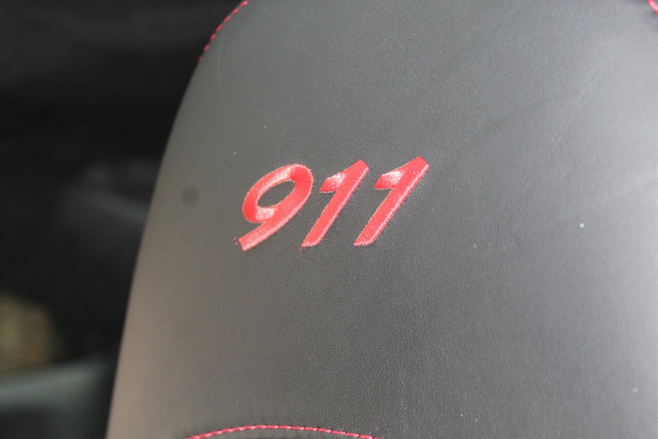 2019 Porsche 911 Carrera T - Photo 17 - Red Bank, NJ 07701