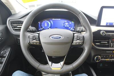 2022 Ford Escape Plug-In Hybrid Titanium   - Photo 6 - Red Bank, NJ 07701