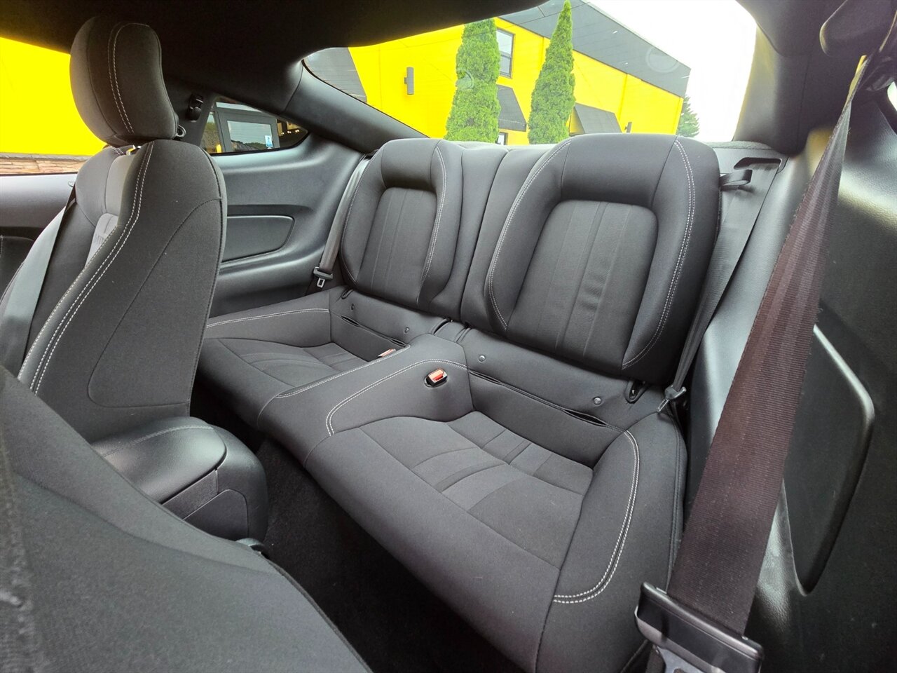 2021 Ford Mustang EcoBoost Premium - Photo 14 - Red Bank, NJ 07701