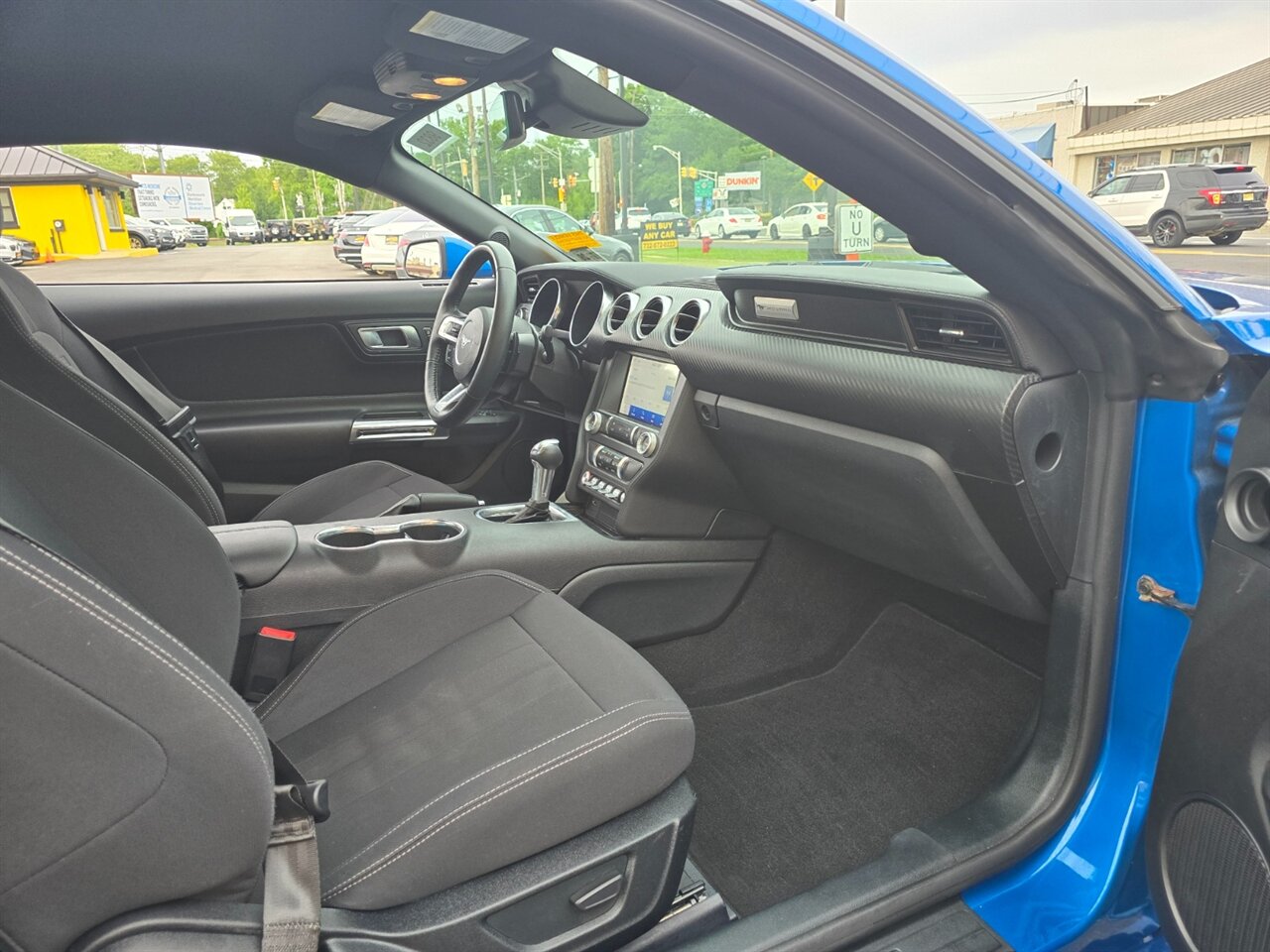 2021 Ford Mustang EcoBoost Premium - Photo 12 - Red Bank, NJ 07701