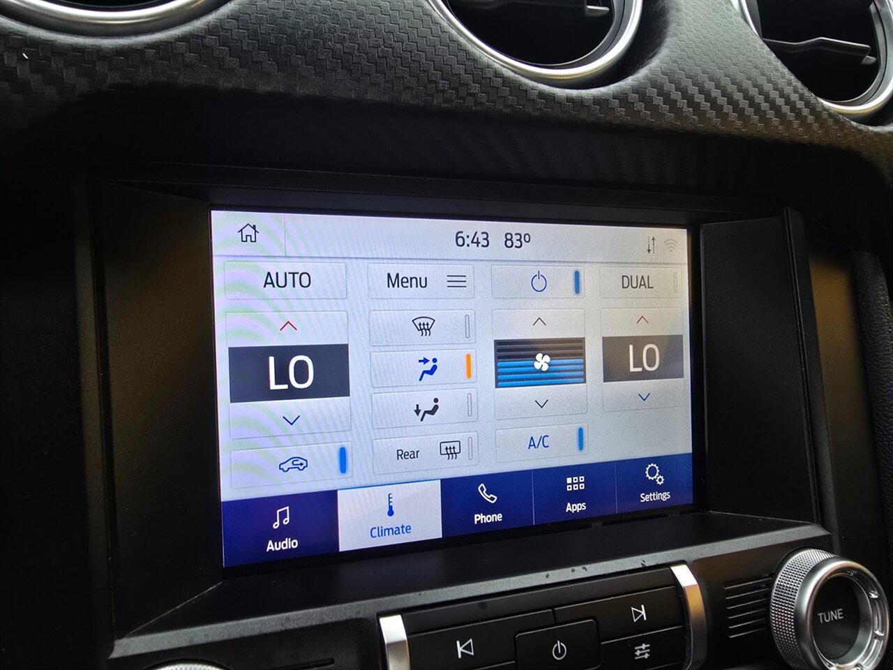 2021 Ford Mustang EcoBoost Premium - Photo 9 - Red Bank, NJ 07701