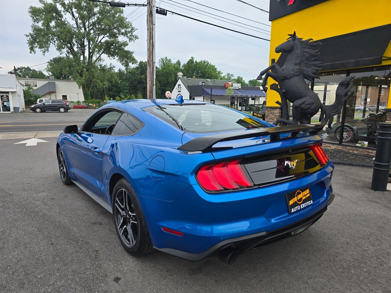 2021 Ford Mustang EcoBoost Premium - Photo 2 - Red Bank, NJ 07701