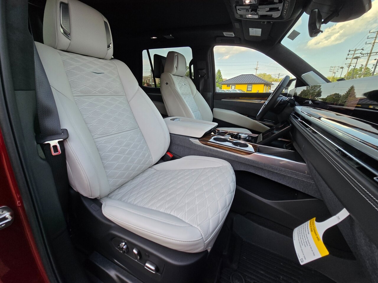 2026 Cadillac Escalade Platinum Sport - Photo 6 - Red Bank, NJ 07701